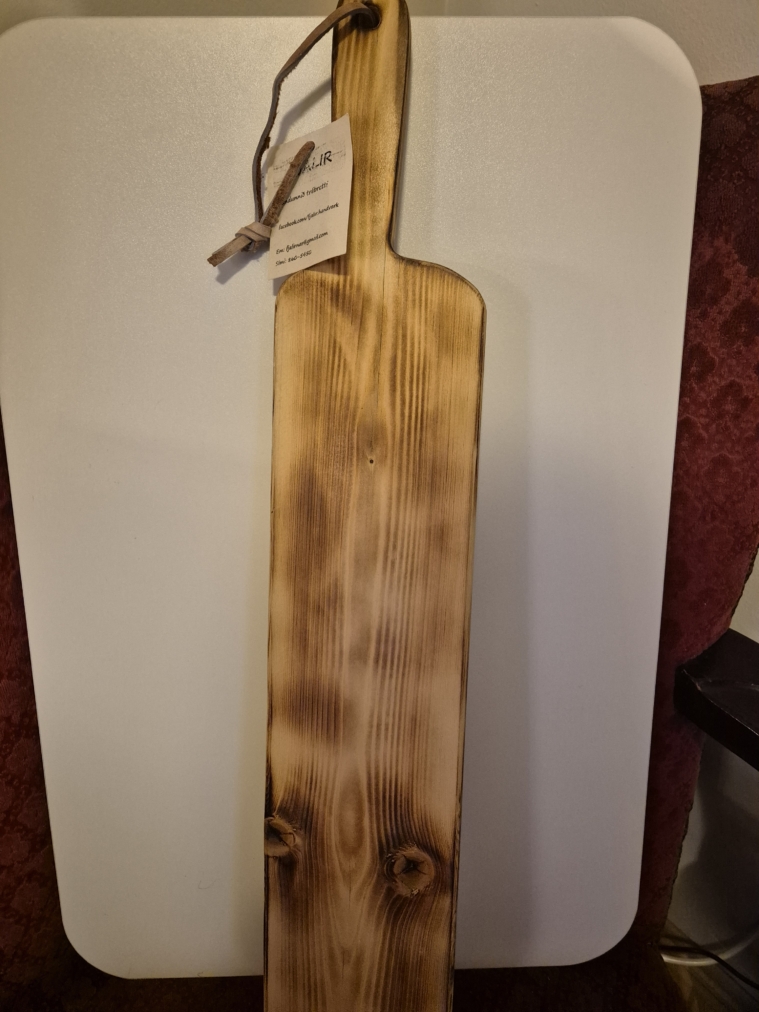 Brenndur viður - 60 x 12 cm