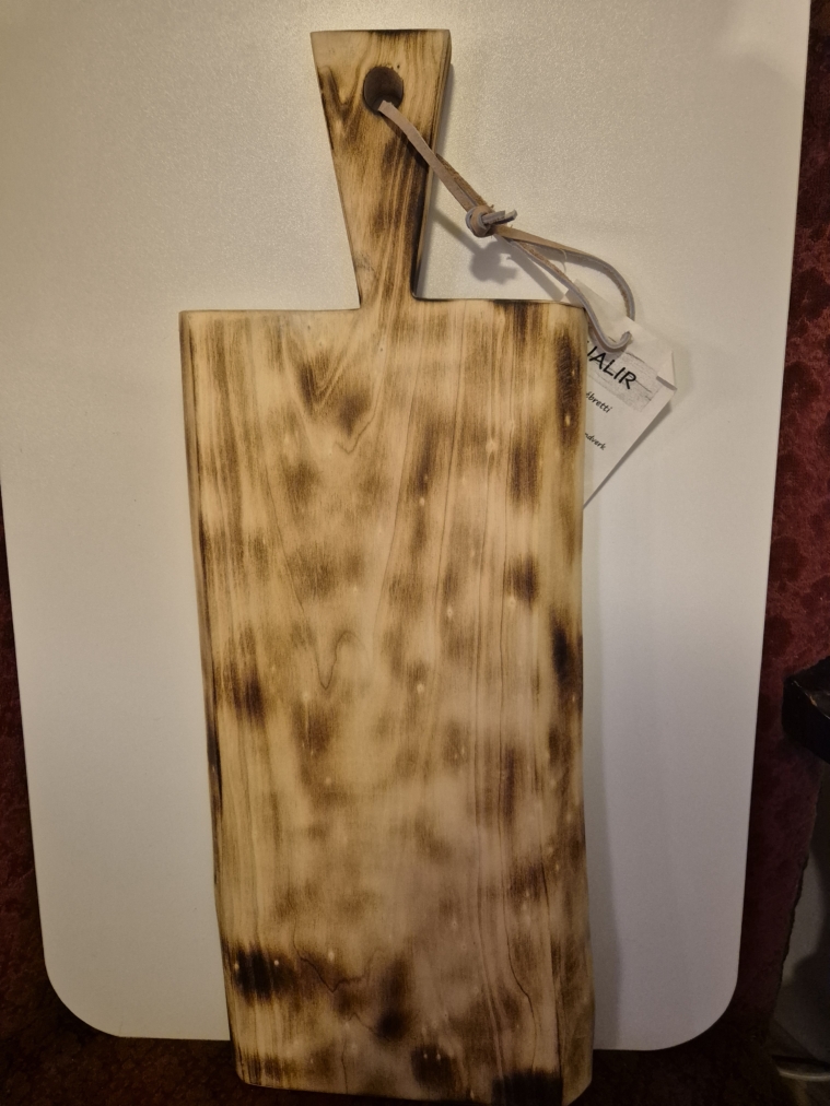 Brenndur viður - 38 x 20 cm